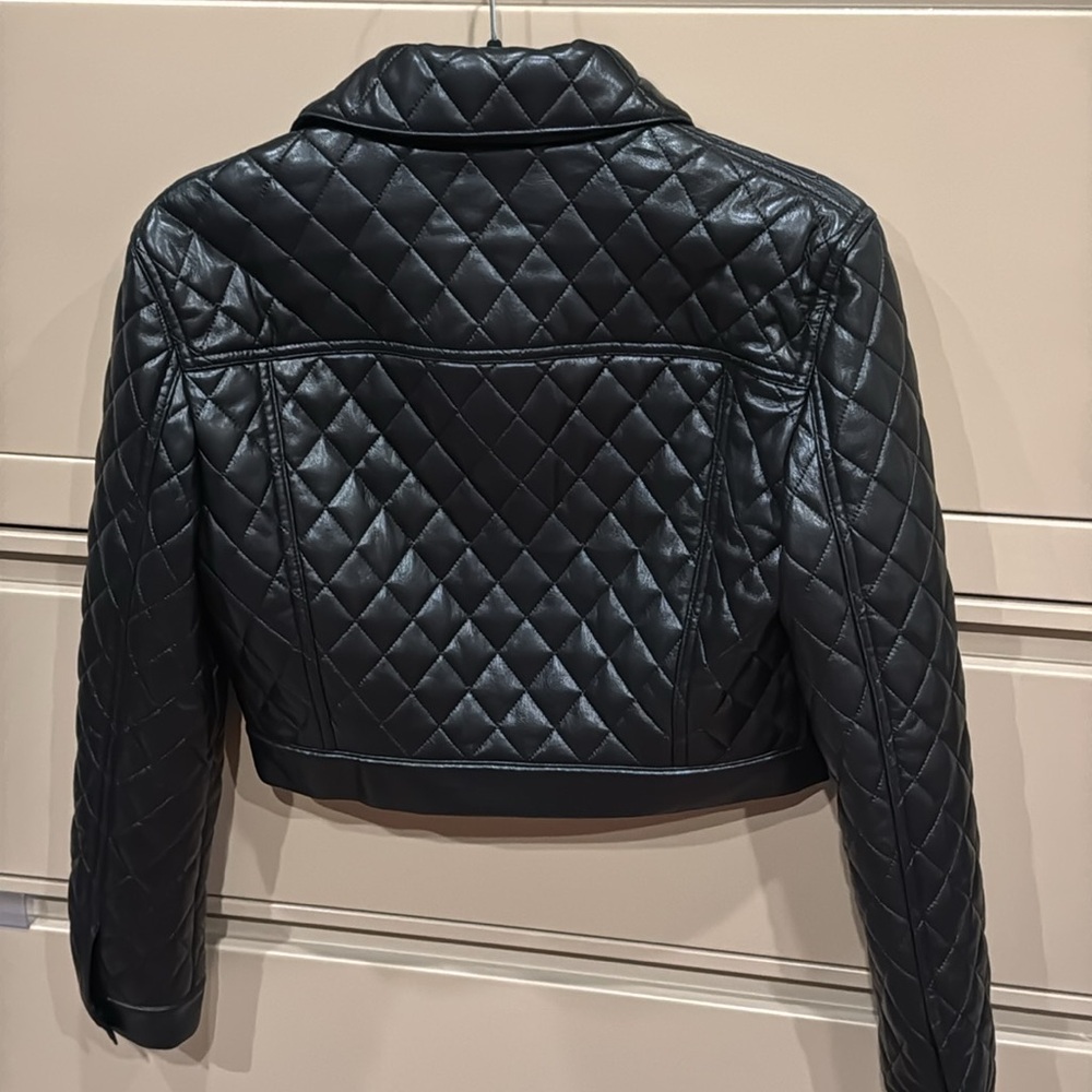 Alice + Olivia - Women’s - Chloe Vegan Quilted Boxy Crop Jacket - Size: Small - Picture 7 of 7